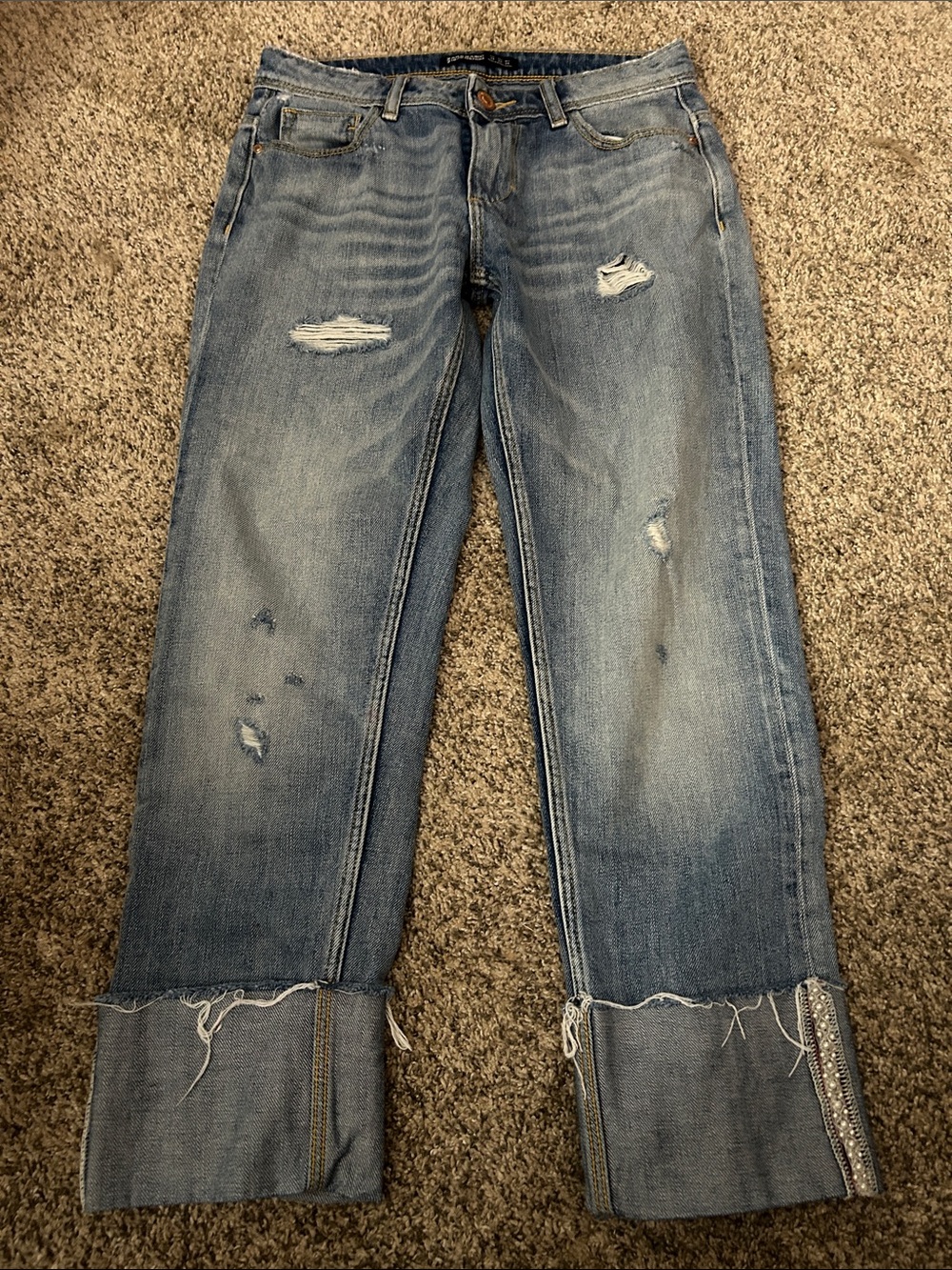 Zara Light Blue Distressed Boyfriend Jeans with Cuffed‎ Hem, Waist 28, Inseam 25